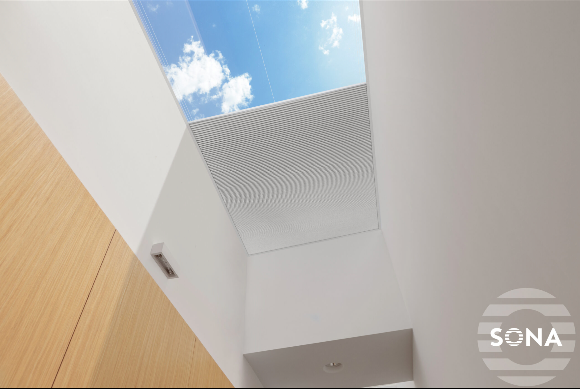 Electric Blinds for Flat & Pitched Roof Skylight 500x1500mm